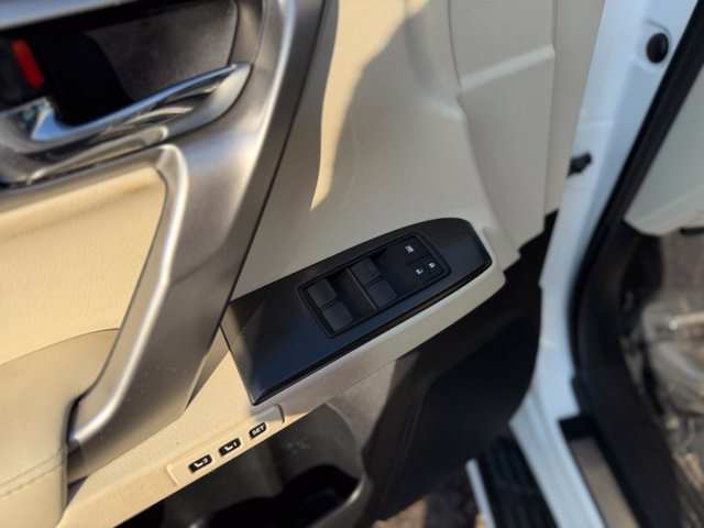 Certified 2023 Lexus GX 460 Premium w/ Accessory Package AWD/4WD image 15