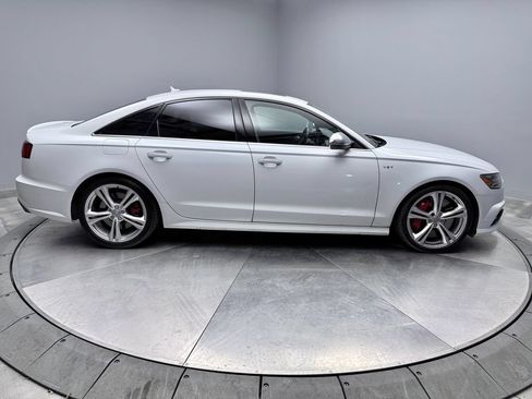 Used 2017 Audi S6 Premium Plus w/ S6 Sport Package AWD/4WD image 4