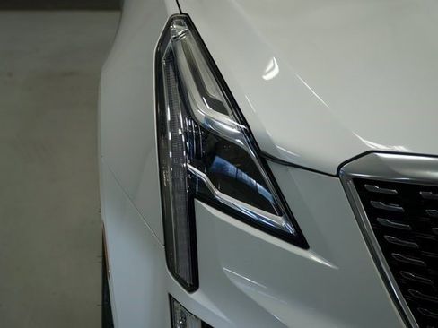 Certified 2022 Cadillac XT5 Premium Luxury w/ Technology Package image 13