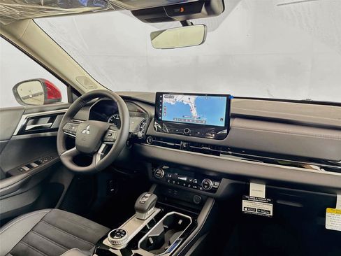 New 2026 Mitsubishi Outlander SE FWD image 21