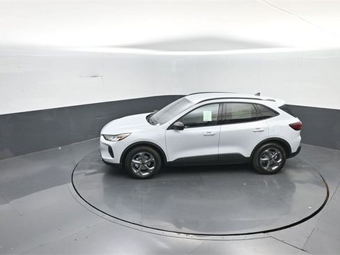 New 2026 Ford Escape ST-Line w/ Tech Pack #1 image 21