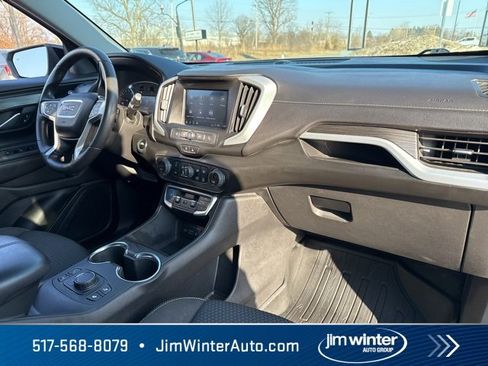 Certified 2023 GMC Terrain SLE w/ Driver Convenience Package image 15