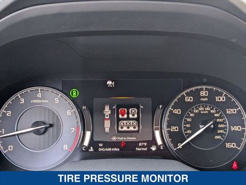 Used 2023 Acura RDX w/ Technology Package FWD image 16