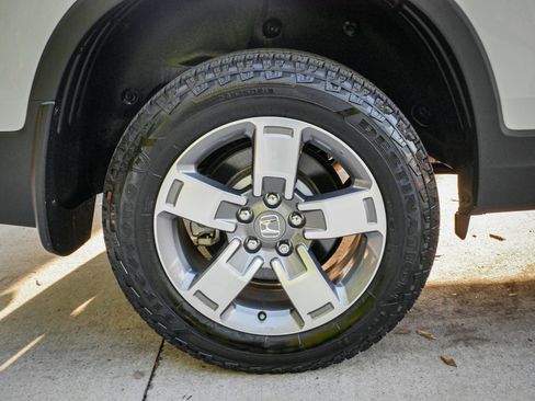 Certified 2024 Honda Ridgeline RTL image 13