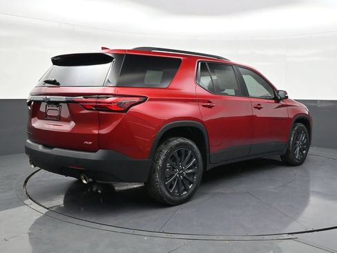 Used 2023 Chevrolet Traverse RS AWD/4WD image 5