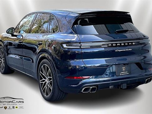 Used 2024 Porsche Cayenne Turbo image 11