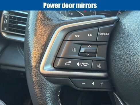 Used 2023 Subaru Outback Limited image 16