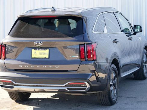 Used 2021 Kia Sorento S image 47