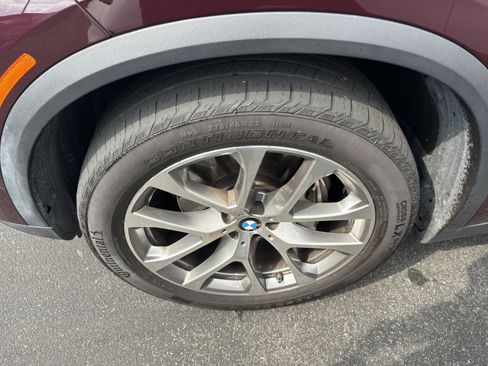 Certified 2024 BMW X5 xDrive40i w/ Executive Package AWD/4WD image 12