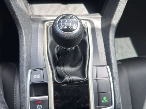 Used 2019 Honda Civic Sport image 17