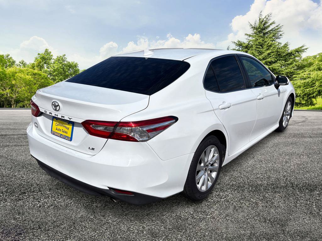 Used 2019 Toyota Camry LE FWD image 7