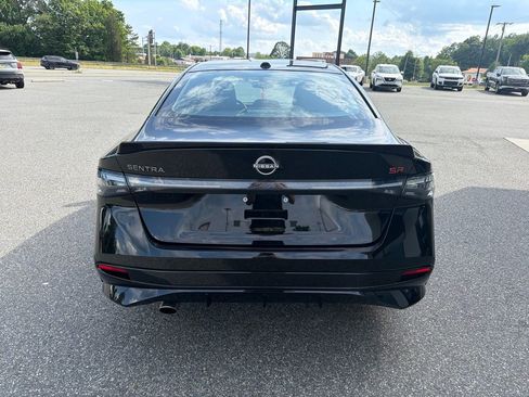Used 2026 Nissan Sentra SR w/ Floor Mat Package FWD image 7