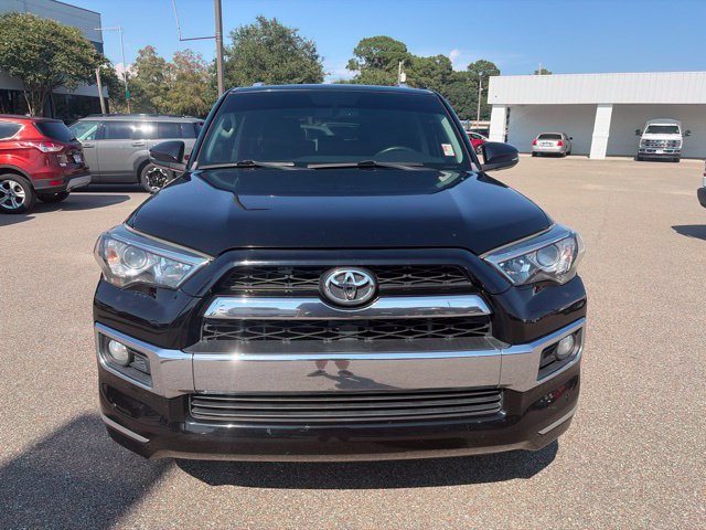Used 2018 Toyota 4Runner Limited AWD/4WD image 3