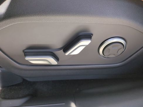 New 2026 Hyundai Santa Fe Limited FWD image 24