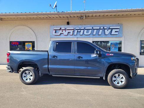 Used 2022 Chevrolet Silverado 1500 LT Trail Boss w/ Safety Package image 2