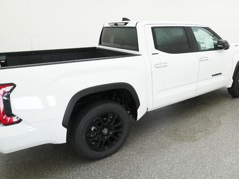 New 2026 Toyota Tundra Limited AWD/4WD image 12