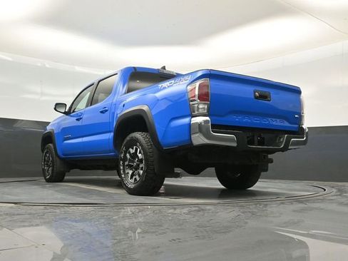 Used 2021 Toyota Tacoma TRD Off-Road image 47