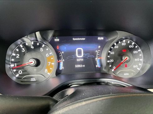 Used 2025 Jeep Compass Limited AWD/4WD image 20