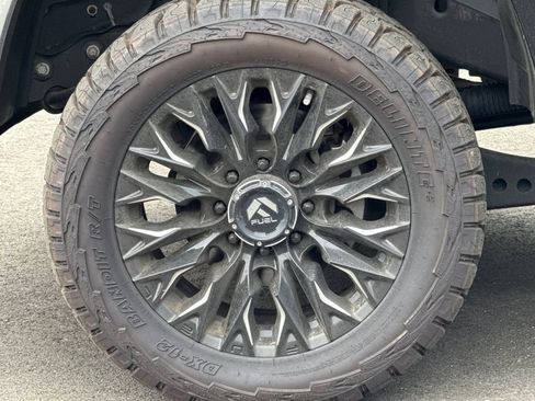 Used 2024 RAM 2500 Limited AWD/4WD image 26