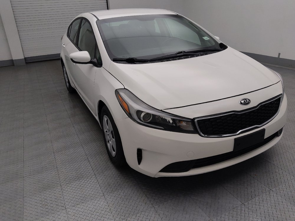 Used 2018 Kia Forte LX FWD image 14