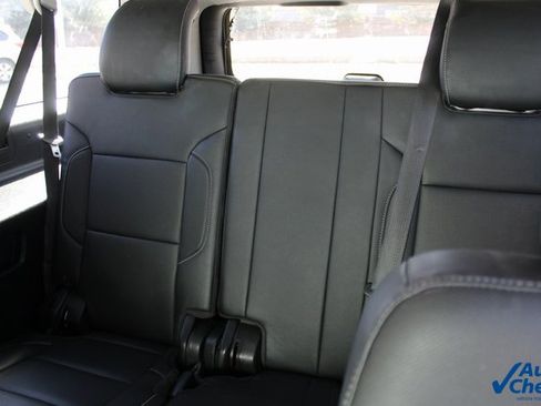 Used 2020 GMC Yukon XL SLT image 22