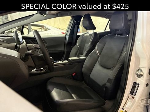 Certified 2024 Toyota Prius XLE AWD/4WD image 6