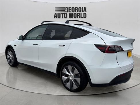 Used 2023 Tesla Model Y Long Range AWD/4WD image 12