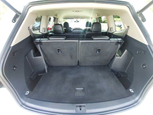 Used 2019 Volkswagen Atlas SE AWD/4WD image 16