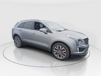 Used 2025 Cadillac XT5 Sportv w/ LPO, Floor Liner Package