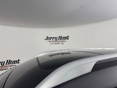 Used 2014 Nissan Rogue SV w/ SV Moonroof Package image 14