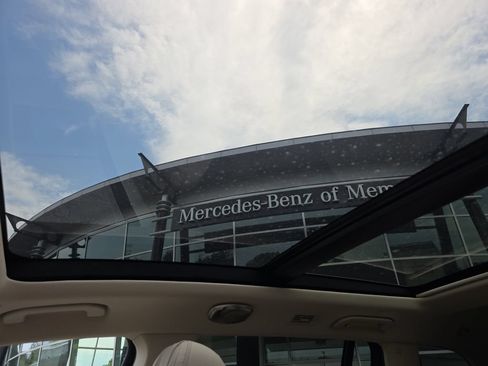 Used 2026 Mercedes-Benz GLS 450 4MATIC image 30