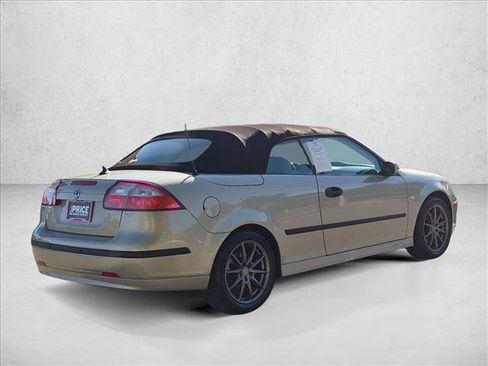 Used 2005 Saab 9-3 Arc FWD image 5
