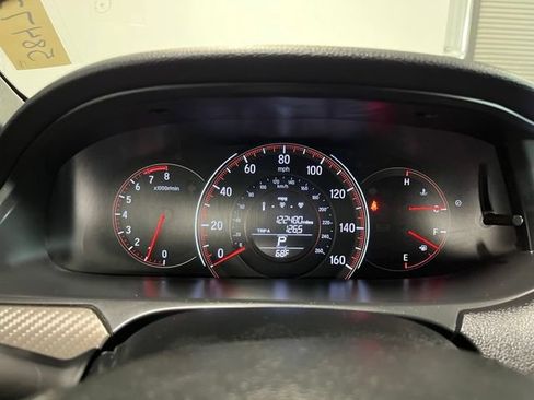 Used 2016 Honda Accord Sport image 24