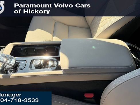 New 2026 Volvo XC90 B5 Core w/ Protection Package image 13