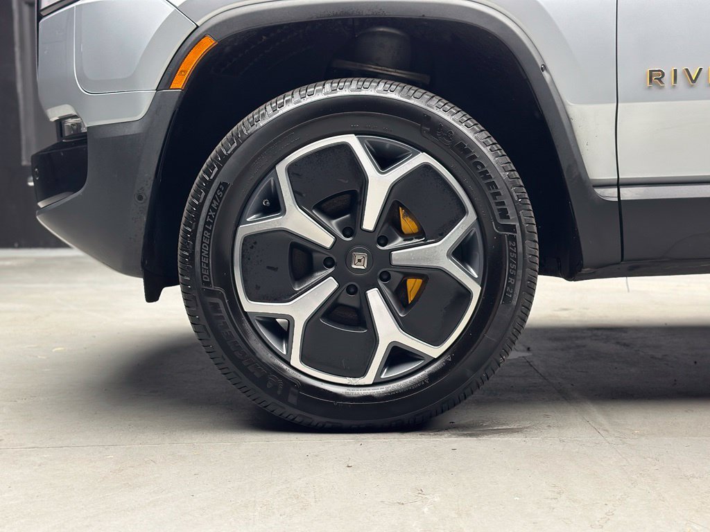 Used 2022 Rivian R1T Adventure AWD/4WD image 17