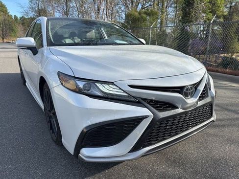 Used 2023 Toyota Camry XSE image 10