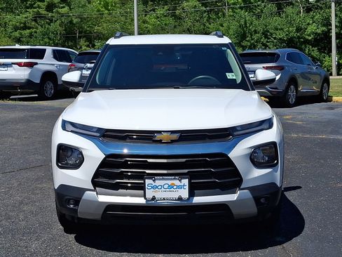 Certified 2023 Chevrolet TrailBlazer LT w/ Convenience Package AWD/4WD image 2