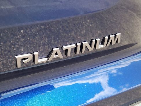 New 2026 Nissan Pathfinder Platinum w/ Cargo Package FWD image 8