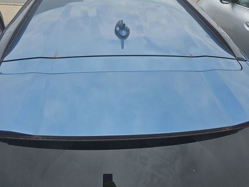 Certified 2023 Kia Niro SX Touring FWD image 3