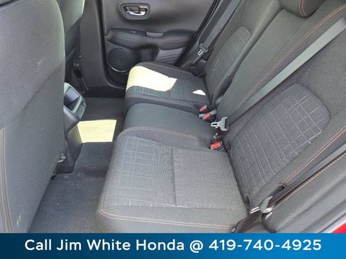 Used 2024 Honda HR-V Sport image 14