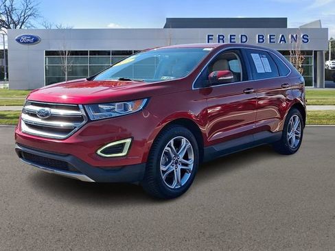 Used 2015 Ford Edge Titanium FWD image 3