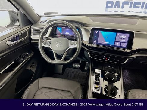 Used 2024 Volkswagen Atlas Cross Sport SE image 26