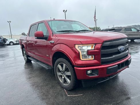 Used 2017 Ford F150 Lariat w/ Equipment Group 502A Luxury AWD/4WD image 3
