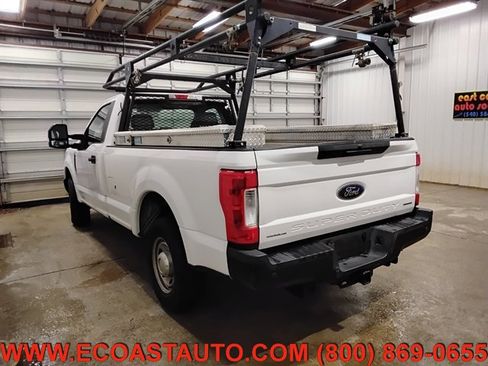 Used 2019 Ford F250 XL w/ Power Equipment Group image 5