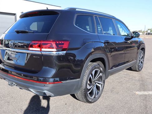 Used 2023 Volkswagen Atlas SEL image 3