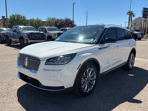 Used 2022 Lincoln Corsair FWD w/ Premium Package image 1