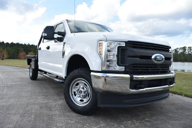 Used 2019 Ford F250 XL w/ Power Equipment Group AWD/4WD image 1