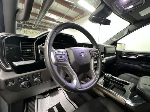 Certified 2024 Chevrolet Silverado 1500 LT Trail Boss w/ Convenience Package II AWD/4WD image 10