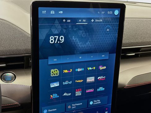 Used 2021 Ford Mustang Mach-E Premium w/ Equipment Group 301A image 21