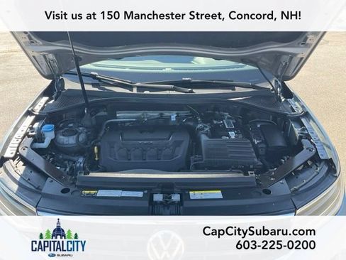 Used 2022 Volkswagen Tiguan SE R-Line AWD/4WD image 32